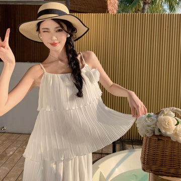 Wind Flower Sling Vest Women Summer New High-End Feel Holiday Wear Temperament Sweet Half Skirt Two-Piece